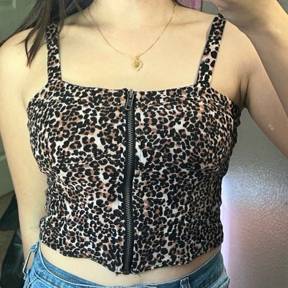 Leopard Print Crop Top Zip Up